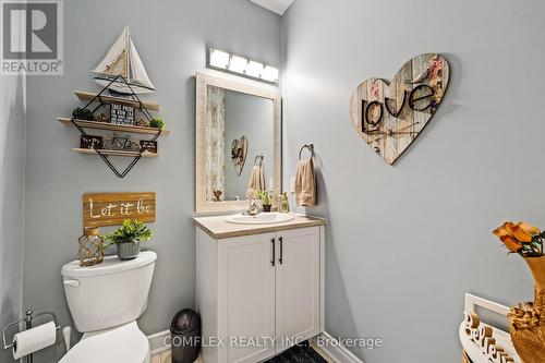 709 Elmer Hutton Street, Cobourg, ON - Indoor Photo Showing Bathroom
