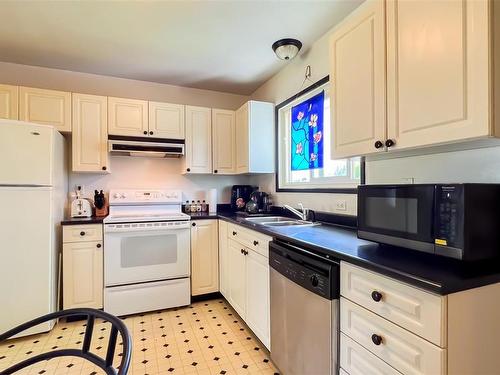 2033 Ardwell Ave, Sidney, BC - Indoor Photo Showing Kitchen With Double Sink
