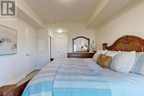 207 - 25 Baker Hill Boulevard, Whitchurch-Stouffville, ON - Indoor Photo Showing Bedroom