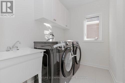 351 Leanne Lane, Shelburne, ON - Indoor Photo Showing Laundry Room