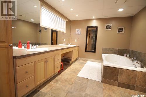 207 Henry Street, Moosomin, SK - Indoor Photo Showing Bathroom