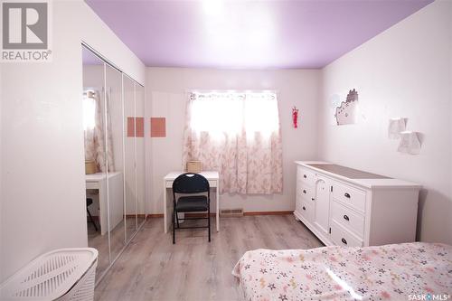 207 Henry Street, Moosomin, SK - Indoor Photo Showing Bedroom