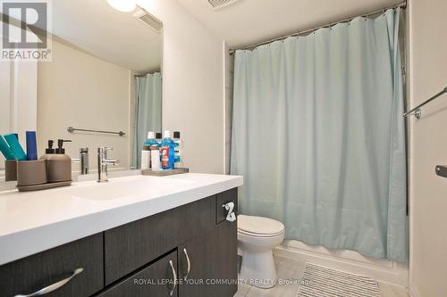 2 - 179 William Duncan Road, Toronto W05, ON - Indoor Photo Showing Bathroom