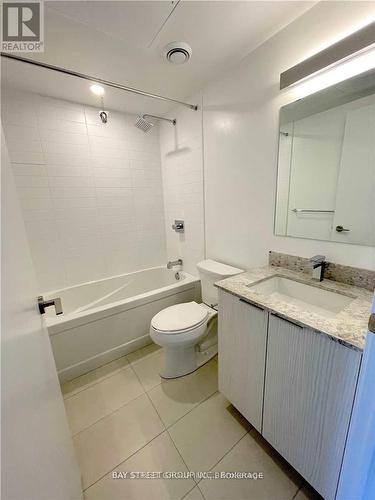 2603 - 501 Yonge Street, Toronto, ON - Indoor Photo Showing Bathroom