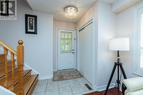 80 Snedden Avenue, Aurora, ON - Indoor Photo Showing Other Room
