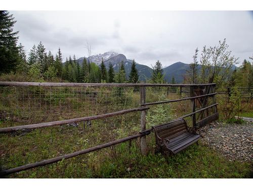 2400 Holmes-Deakin Road, Golden, BC 