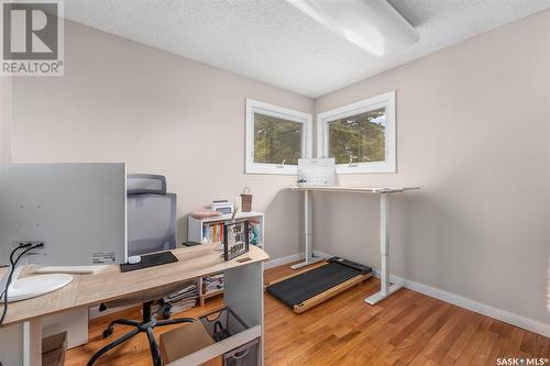 1223 Maybery Crescent, Moose Jaw, SK - Indoor Photo Showing Office