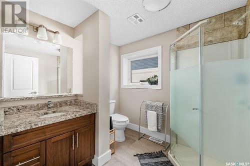 1223 Maybery Crescent, Moose Jaw, SK - Indoor Photo Showing Bathroom