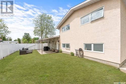 1223 Maybery Crescent, Moose Jaw, SK - Outdoor With Exterior