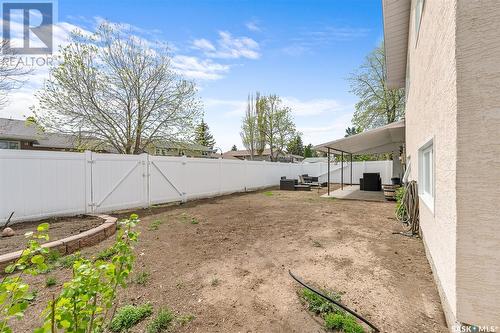 1223 Maybery Crescent, Moose Jaw, SK - Outdoor