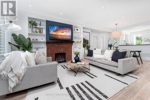 258 Willow Avenue S, Toronto, ON - Indoor Photo Showing Living Room With Fireplace