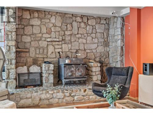 661 Lakeview  Road, Windermere, BC - Indoor Photo Showing Living Room With Fireplace