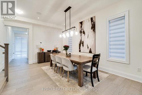 1261 Queens Plate Road, Oakville, ON - Indoor Photo Showing Dining Room