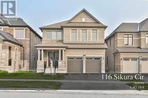 116 Sikura Circle, Aurora, ON - Outdoor With Facade