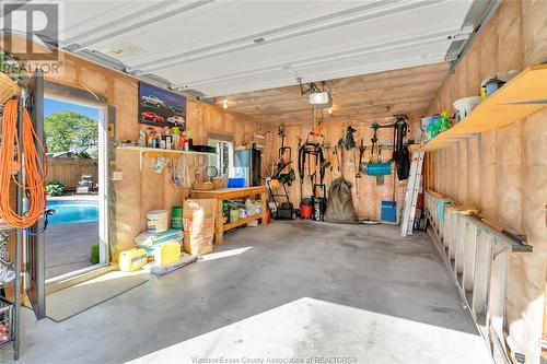 3291 Maisonneuve, Windsor, ON - Indoor Photo Showing Garage