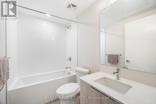 1601 - 357 King Street W, Toronto, ON - Indoor Photo Showing Bathroom