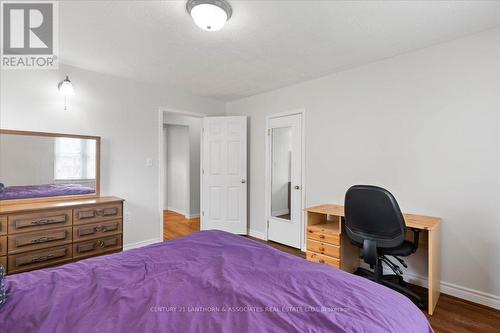 13216 Loyalist Parkway, Prince Edward County, ON - Indoor Photo Showing Bedroom