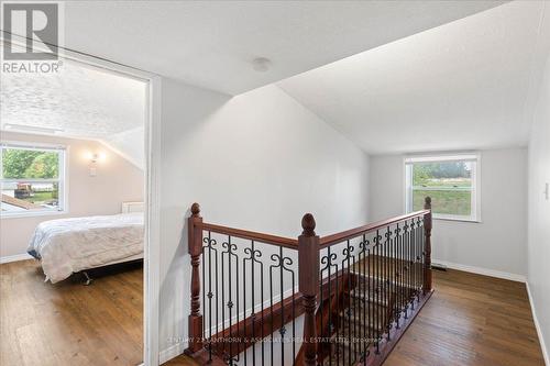 13216 Loyalist Parkway, Prince Edward County, ON - Indoor Photo Showing Other Room
