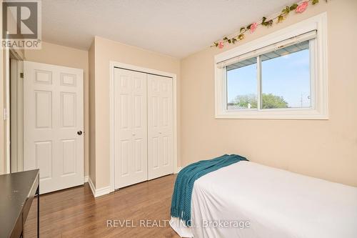 139 Woodrow Street, St. Catharines, ON - Indoor Photo Showing Bedroom