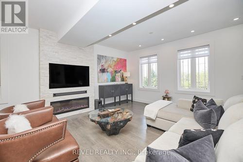 67 Bradley Street, St. Catharines, ON - Indoor Photo Showing Living Room With Fireplace