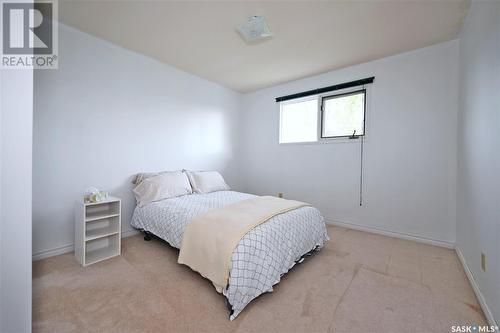 1584 Wahlmeier Drive, Estevan, SK - Indoor Photo Showing Bedroom