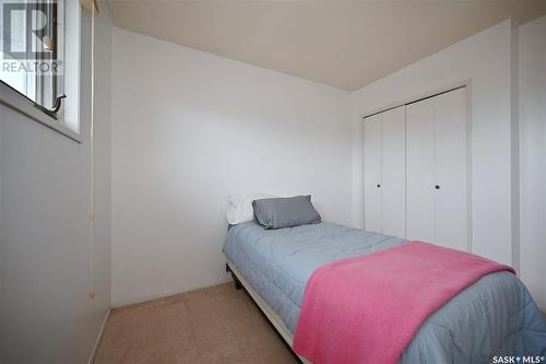 1584 Wahlmeier Drive, Estevan, SK - Indoor Photo Showing Bedroom
