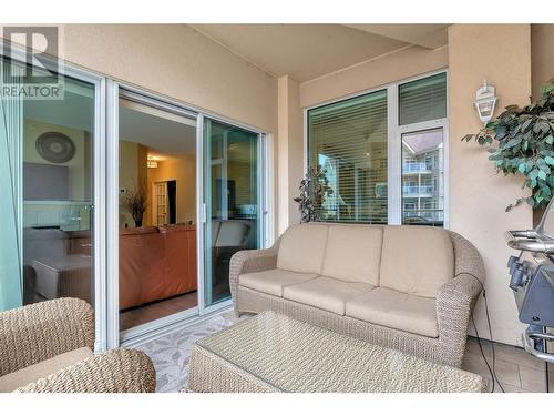 1128 Sunset Drive Drive Unit# 407, Kelowna, BC - Outdoor With Exterior