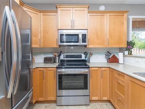 2403 Snowden Pl, Sooke, BC - Indoor Photo Showing Kitchen