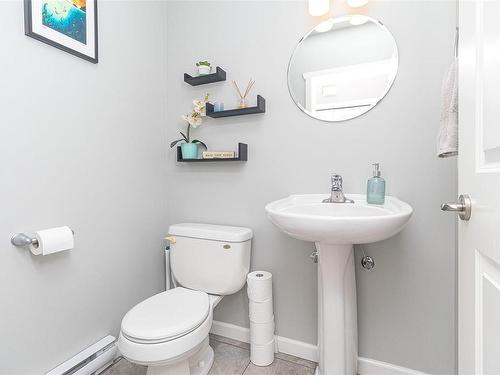 2403 Snowden Pl, Sooke, BC - Indoor Photo Showing Bathroom