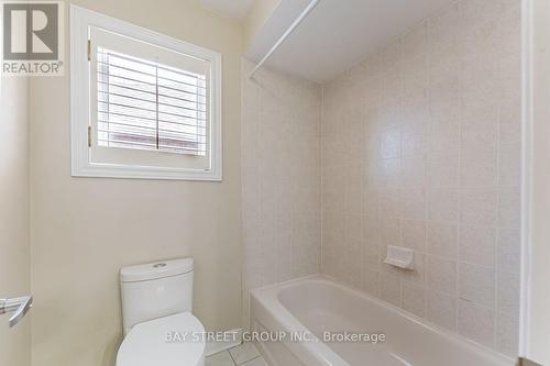 26 Bentoak Crescent, Vaughan, ON - Indoor Photo Showing Bathroom