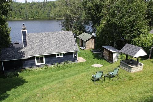 ExtÃ©rieur - 357 Ch. Lac-Léon, Saint-Donat, QC - Outdoor With Body Of Water