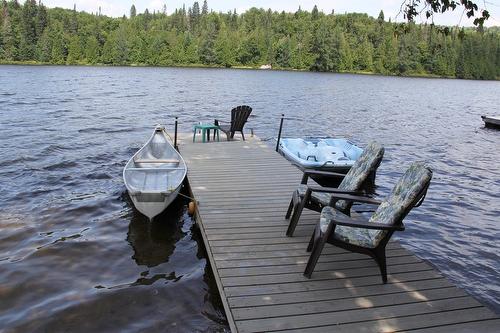 ExtÃ©rieur - 357 Ch. Lac-Léon, Saint-Donat, QC - Outdoor With Body Of Water