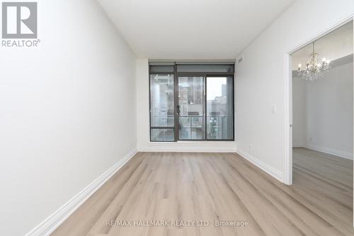 214 - 18 Yorkville Avenue, Toronto, ON - Indoor Photo Showing Other Room