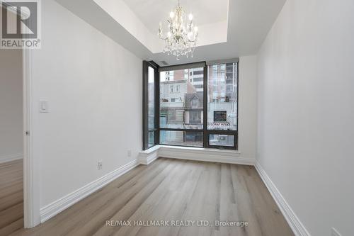 214 - 18 Yorkville Avenue, Toronto, ON - Indoor Photo Showing Other Room