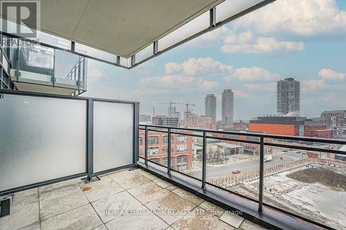 811 - 318 King Street E, Toronto, ON - Outdoor With View With Exterior