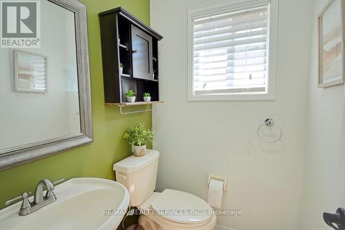 5 Stella Crescent, Caledon, ON - Indoor Photo Showing Bathroom