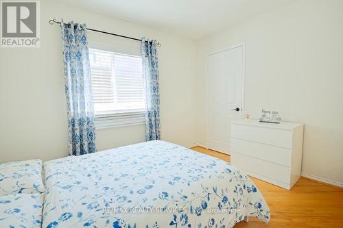5 Stella Crescent, Caledon, ON - Indoor Photo Showing Bedroom