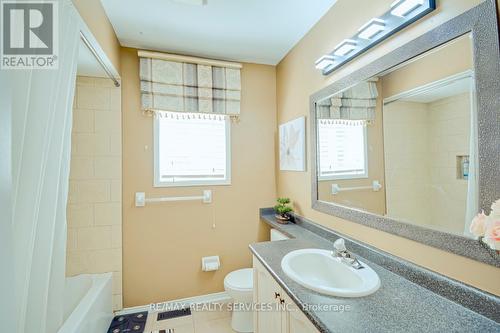 5 Stella Crescent, Caledon, ON - Indoor Photo Showing Bathroom