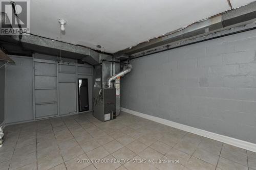 353 Hopewell Avenue, Toronto, ON - Indoor Photo Showing Garage