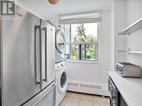 210 - 175 Hilda Avenue, Toronto, ON - Indoor Photo Showing Laundry Room
