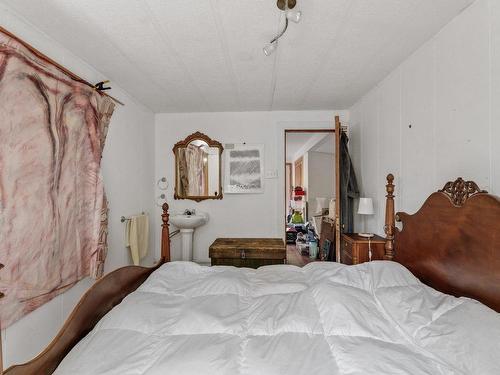 Master bedroom - 523 Av. De La Bohèmes, Chertsey, QC - Indoor Photo Showing Bedroom