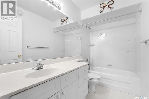 235 Guenter Terrace, Saskatoon, SK - Indoor Photo Showing Bathroom