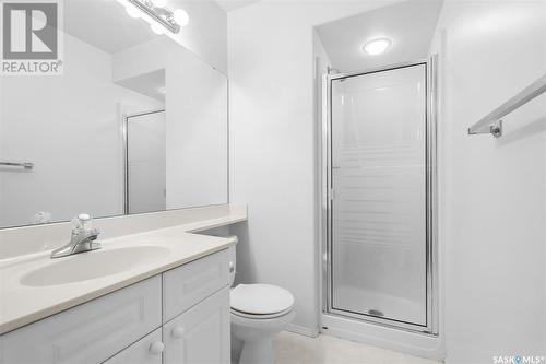 235 Guenter Terrace, Saskatoon, SK - Indoor Photo Showing Bathroom