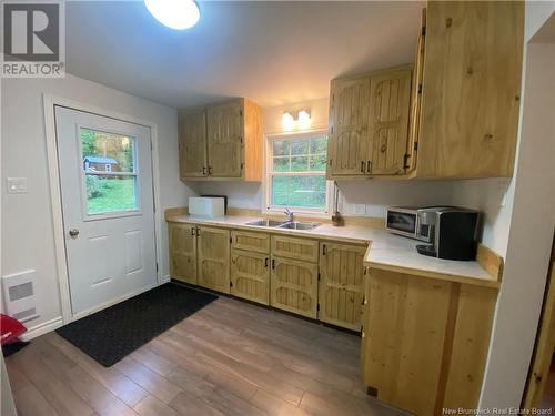 200 West Tennants Cove Road, Lower Kars, NB - Indoor Photo Showing Kitchen With Double Sink