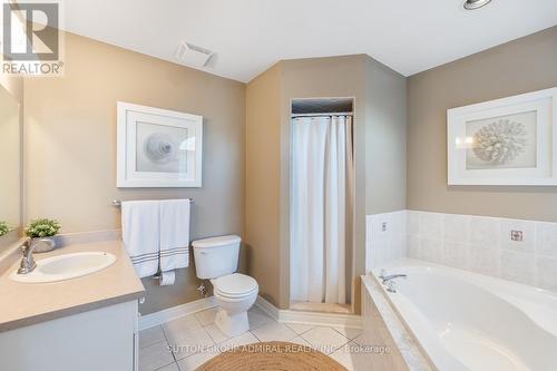 33 Prince Drive, Bradford West Gwillimbury (Bradford), ON - Indoor Photo Showing Bathroom