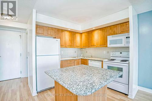 1007 - 33 Cox Boulevard, Markham (Unionville), ON - Indoor Photo Showing Kitchen