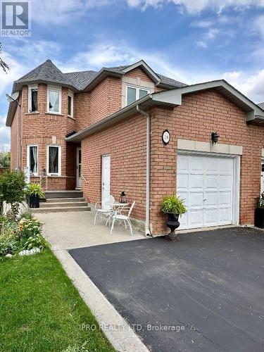 18 Isa Court, Vaughan (Elder Mills), ON - Outdoor