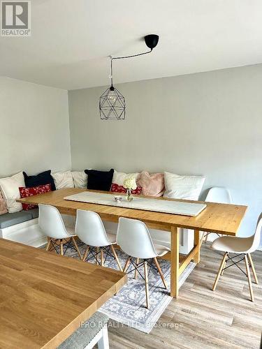 18 Isa Court, Vaughan (Elder Mills), ON - Indoor Photo Showing Dining Room