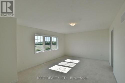 12 Shapira Avenue, Wasaga Beach, ON - Indoor Photo Showing Other Room