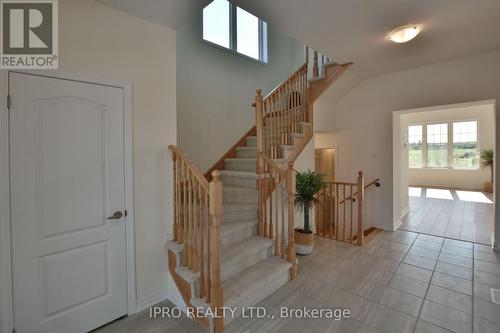 12 Shapira Avenue, Wasaga Beach, ON - Indoor Photo Showing Other Room